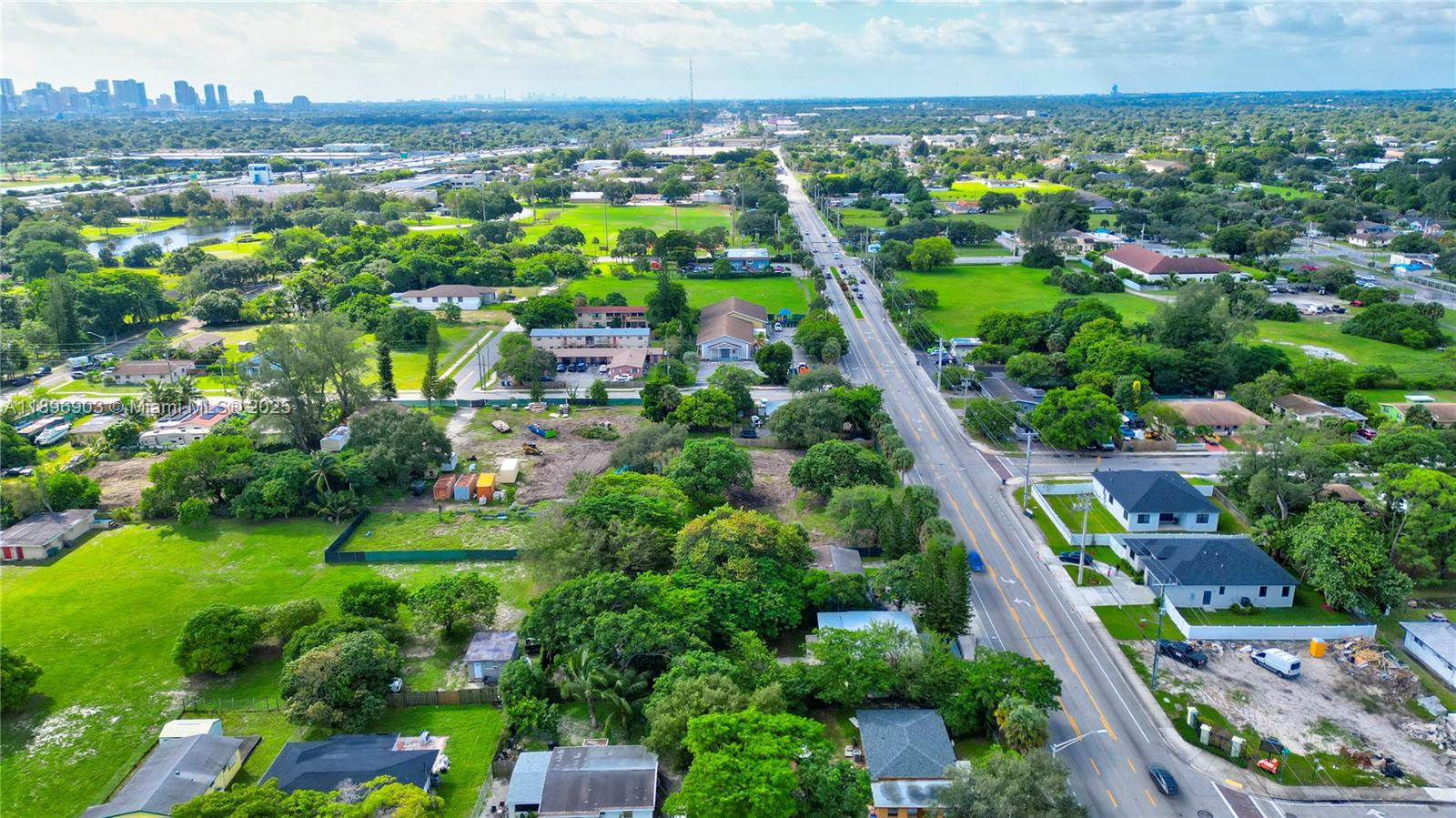 MIDDLE RIVER GARDENS - Residential