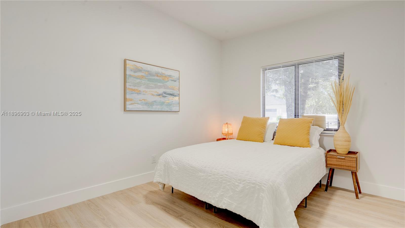 MIDDLE RIVER GARDENS - Residential