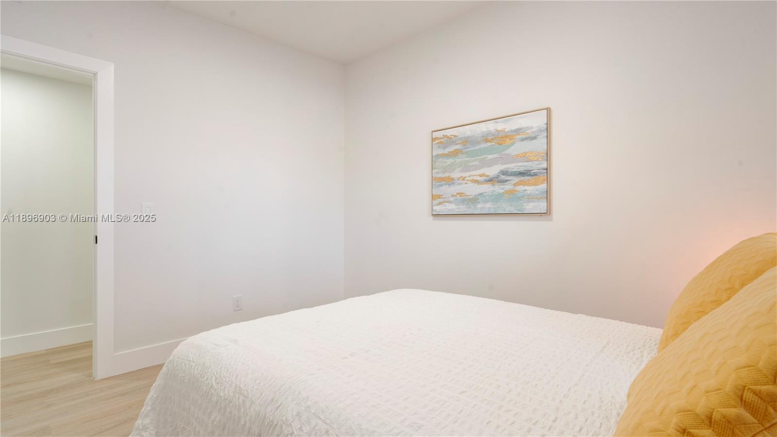 MIDDLE RIVER GARDENS - Residential
