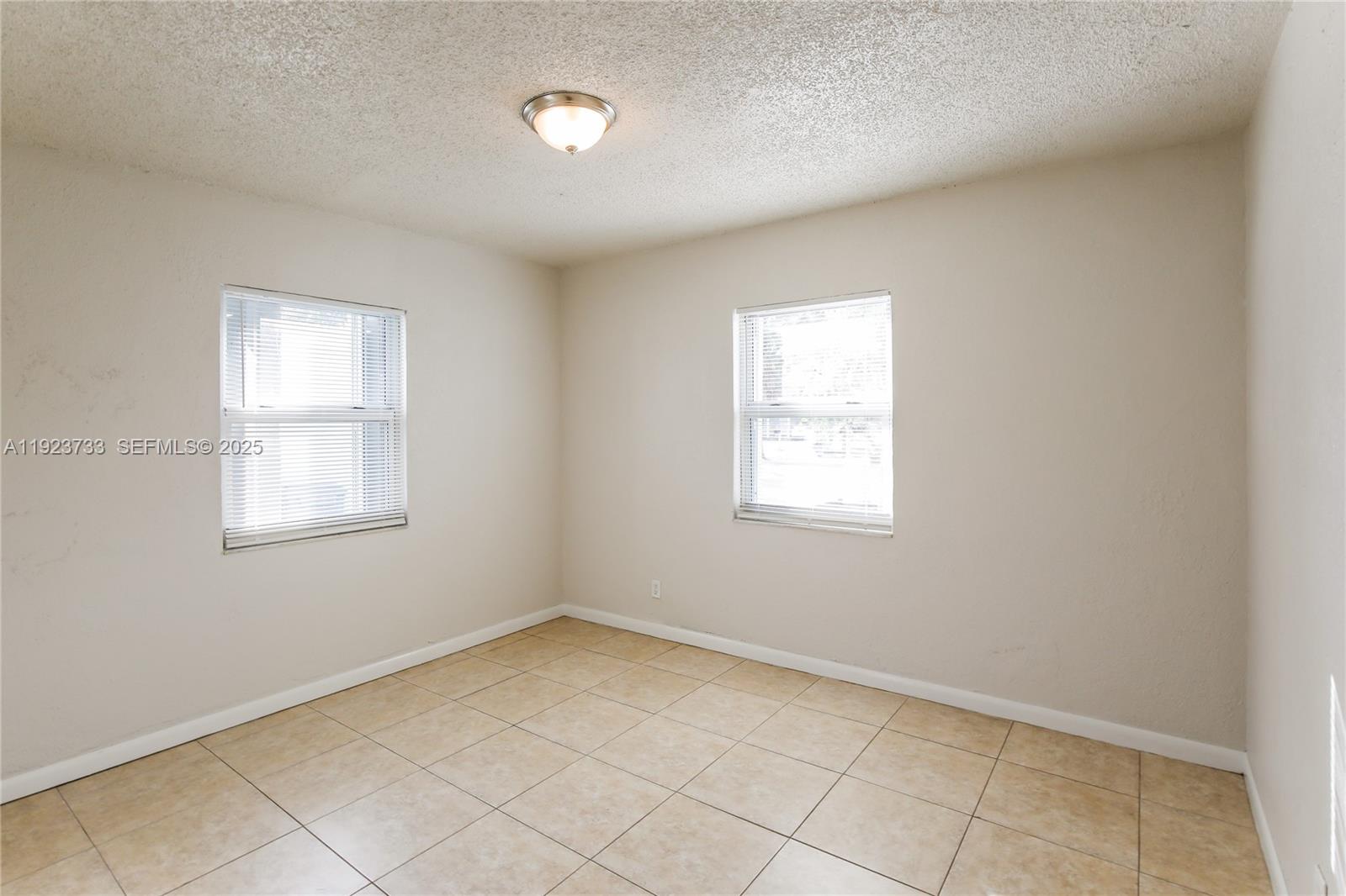 NORTH ANDREWS TERRACE - Residential Lease