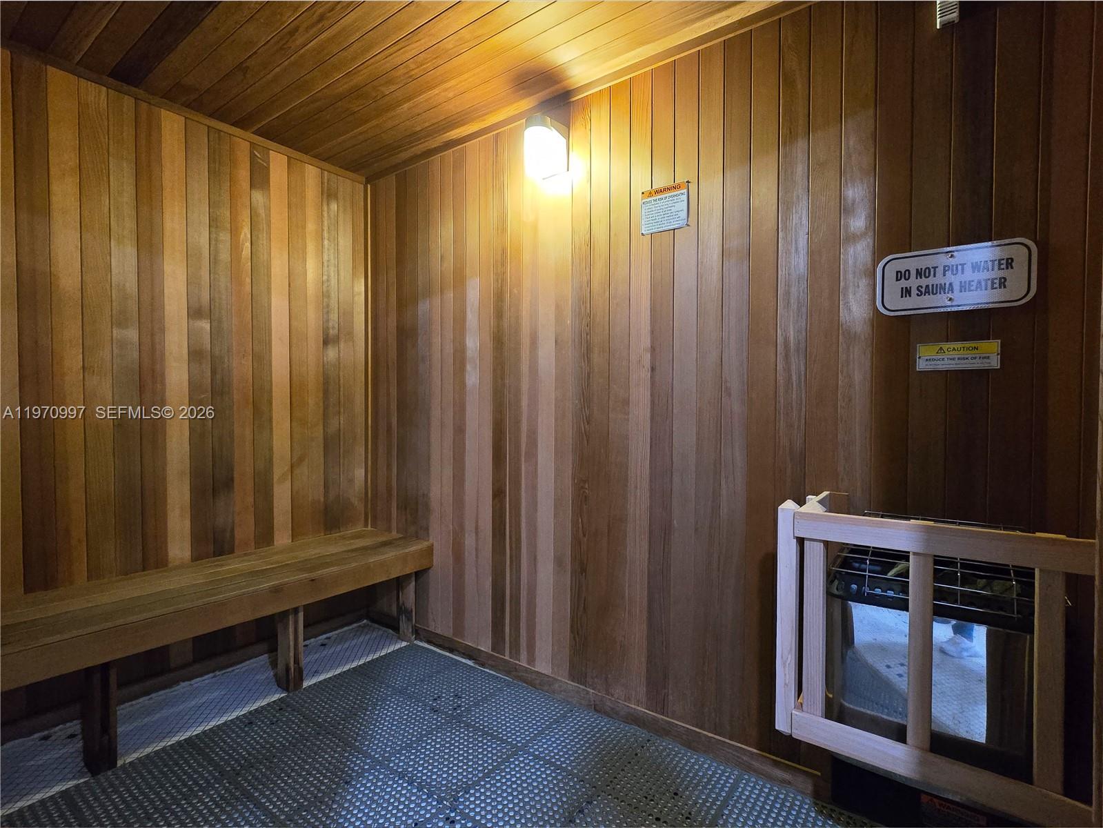 METROPOLIS II AT DADELAND - Residential