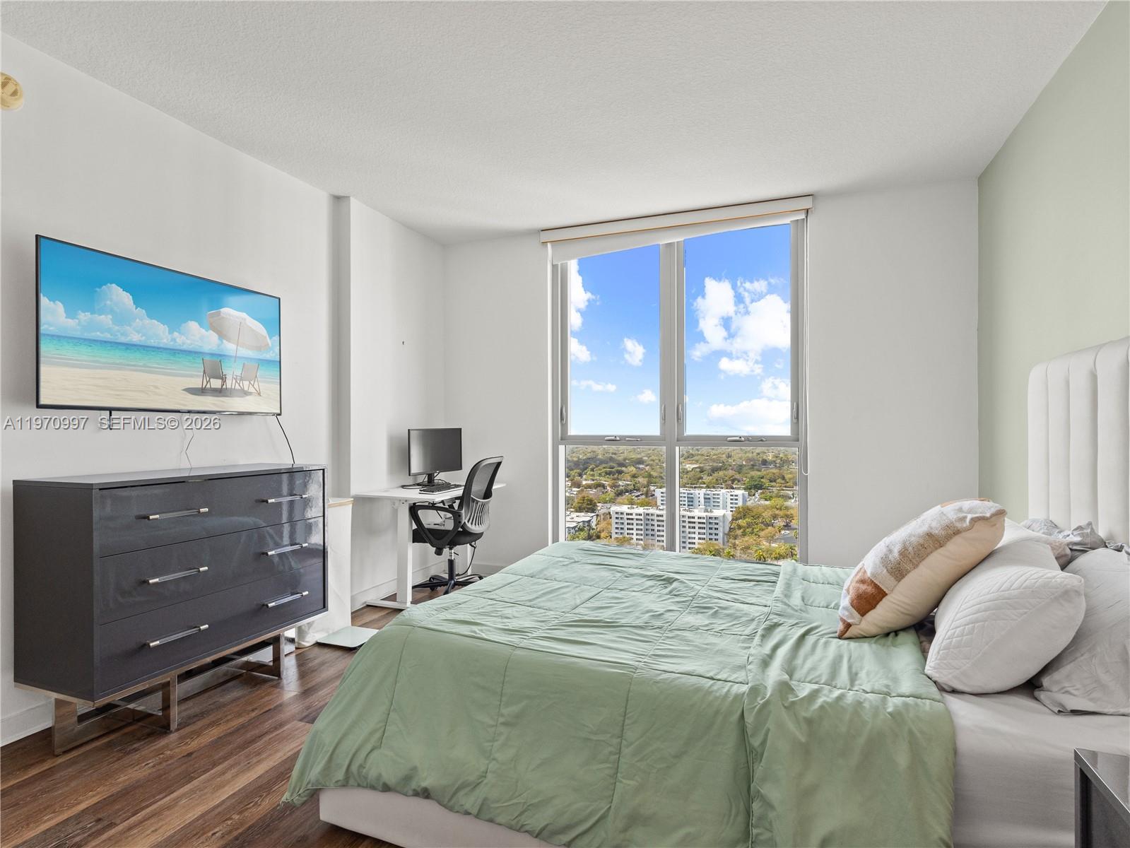 METROPOLIS II AT DADELAND - Residential