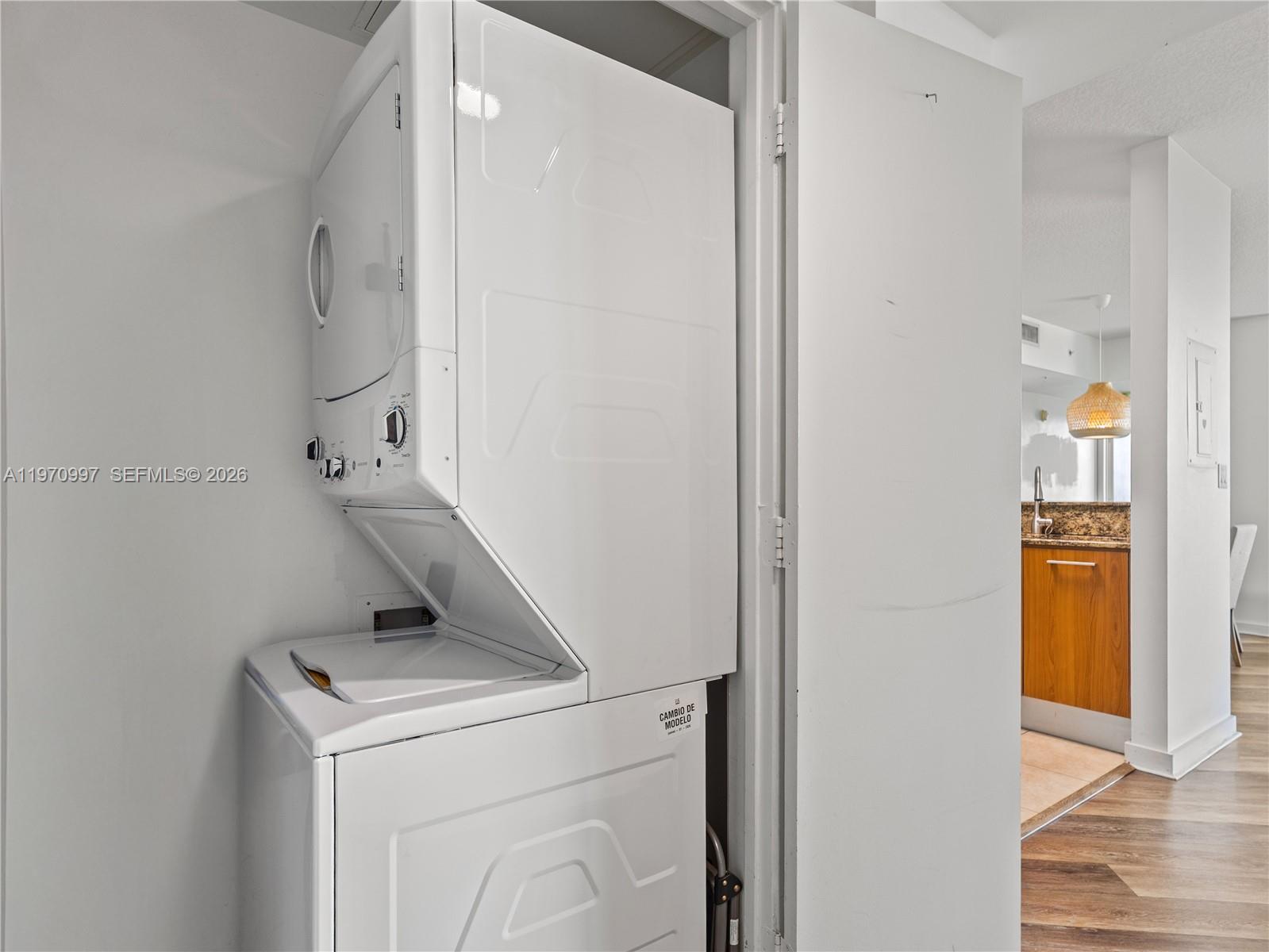 METROPOLIS II AT DADELAND - Residential