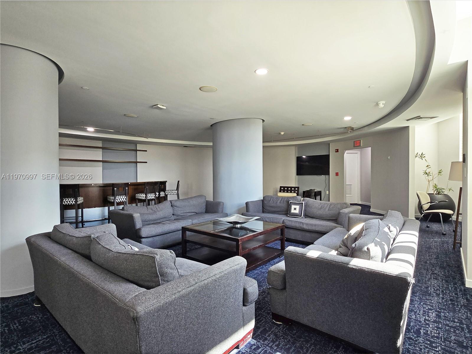 METROPOLIS II AT DADELAND - Residential