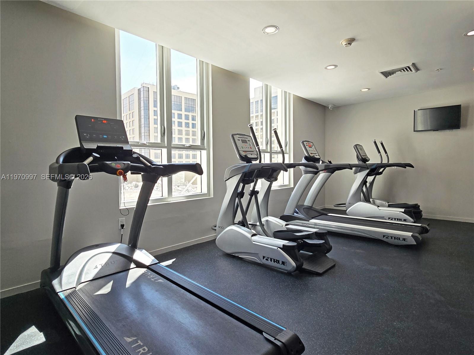 METROPOLIS II AT DADELAND - Residential