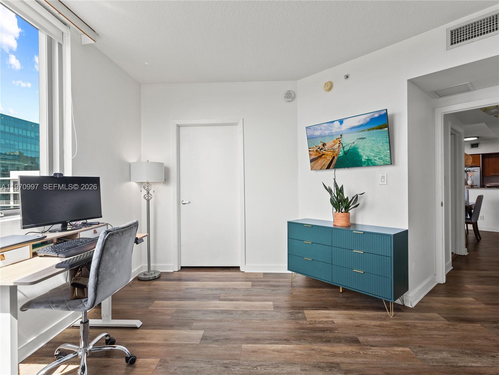 METROPOLIS II AT DADELAND - Residential