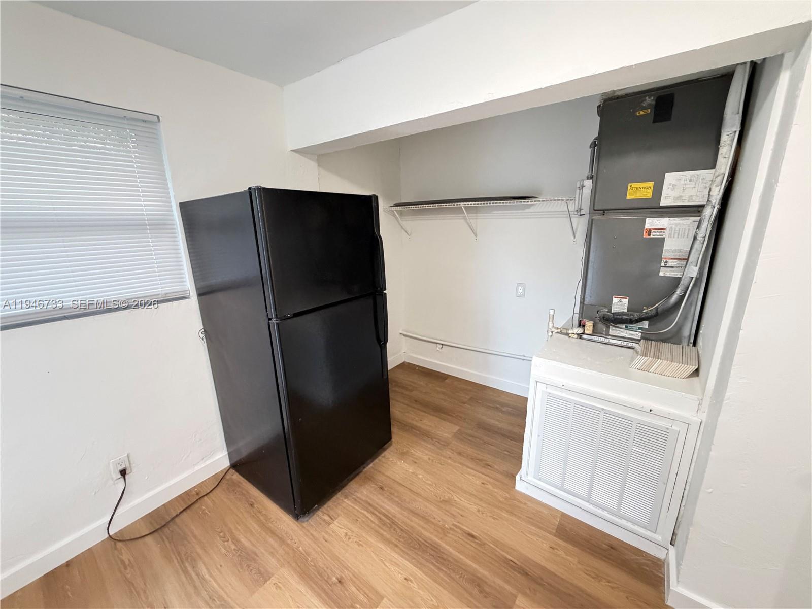 MIDDLE RIVER GARDENS - Residential