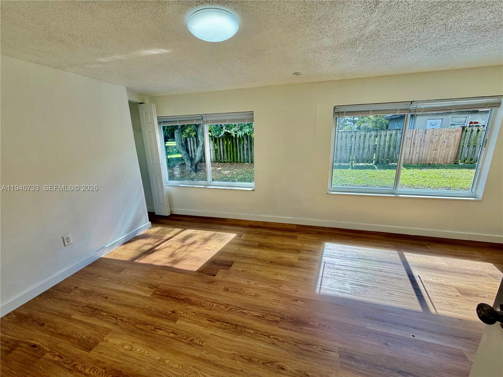 MIDDLE RIVER GARDENS - Residential