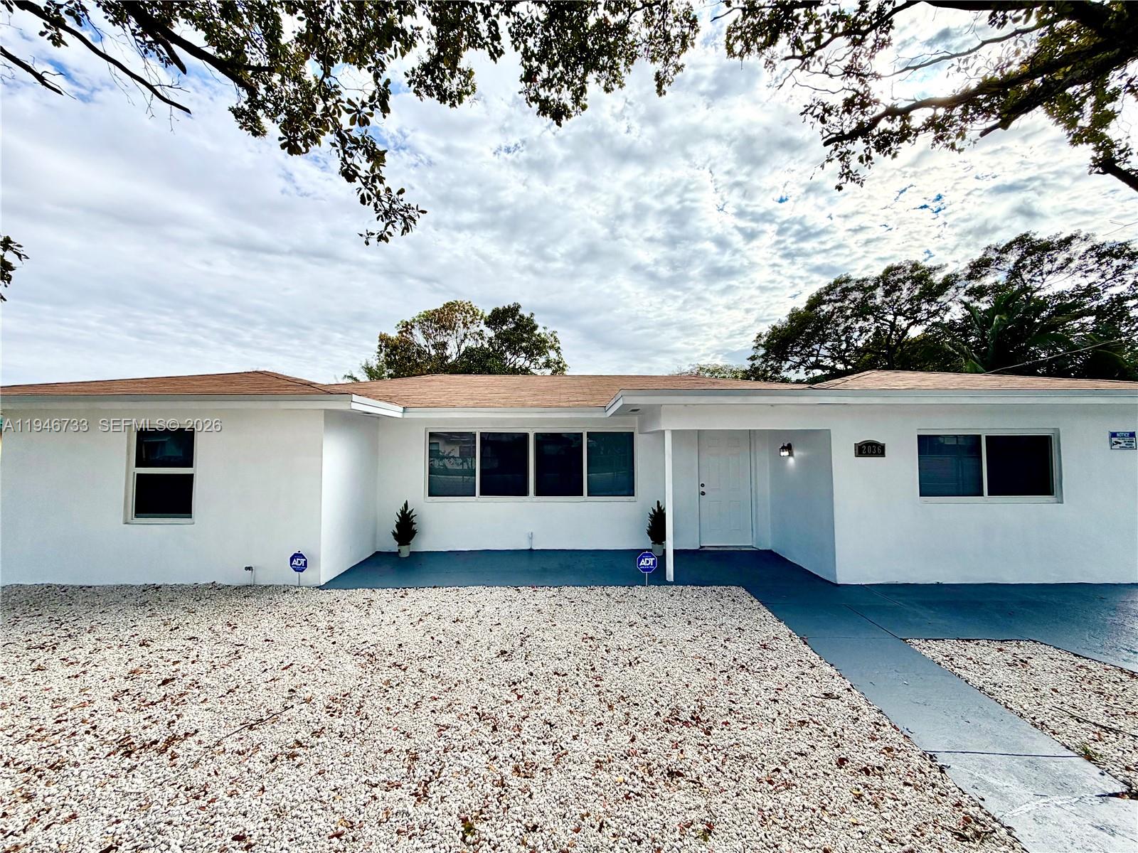 MIDDLE RIVER GARDENS - Residential