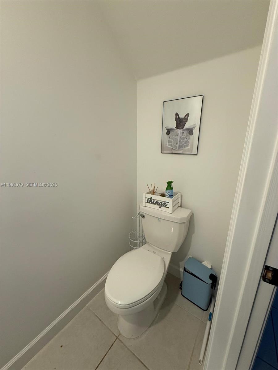 CEDAR POINTE - Residential