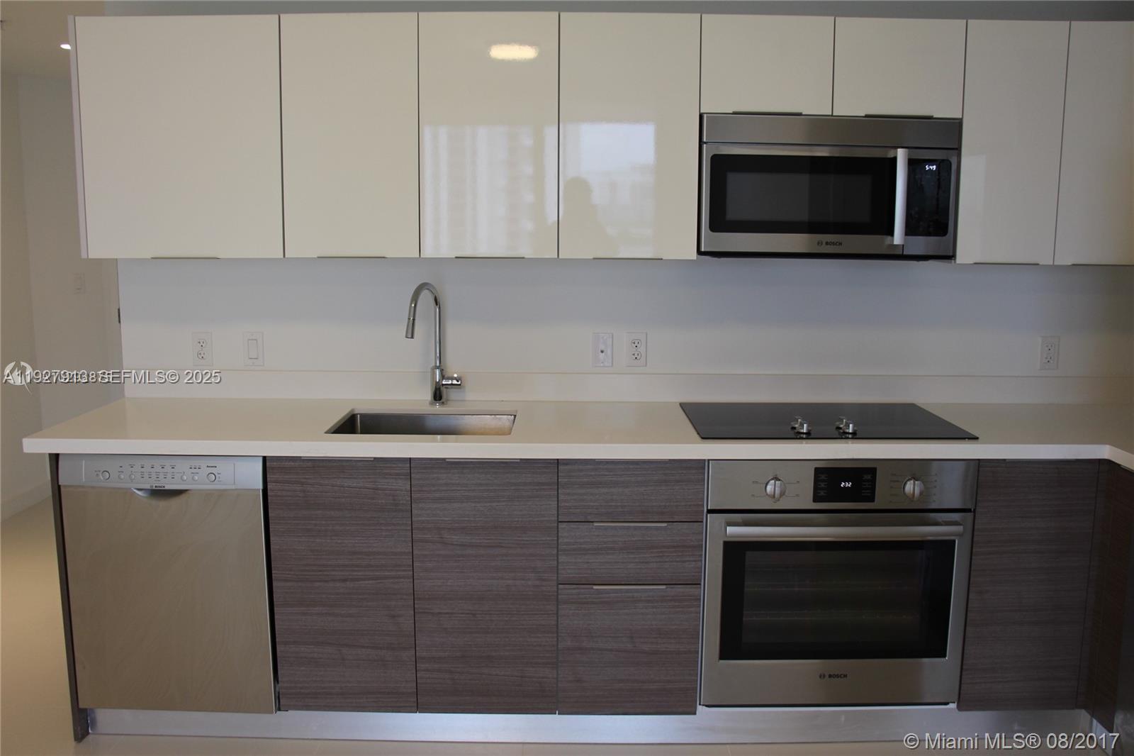 BRICKELL TEN - Residential Lease