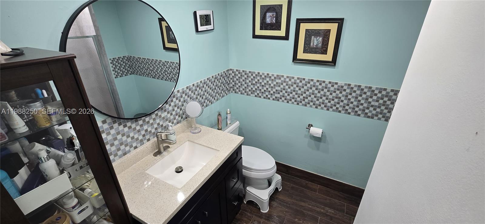RAMBLEWOOD PLACE CONDO - Residential