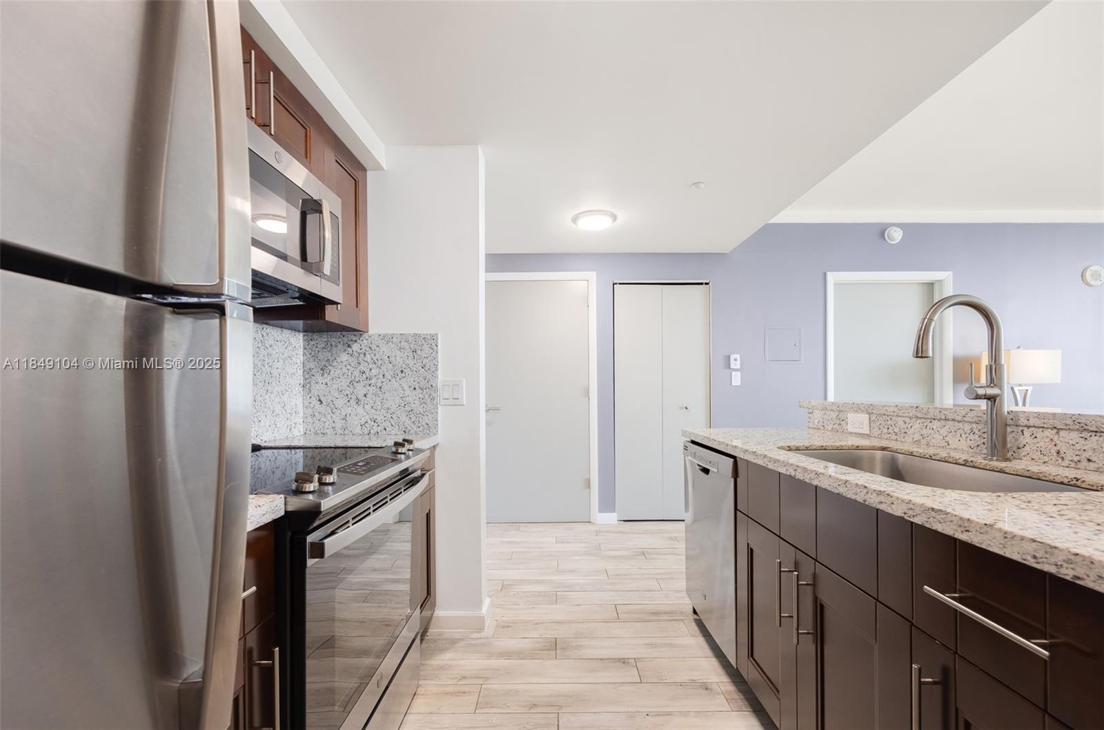 MUTINY PARK CONDO - Residential