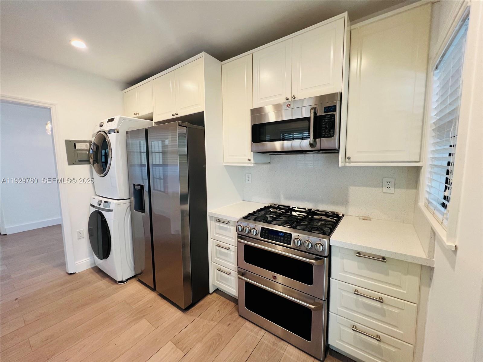 COLEE HAMMOCK - Residential Lease