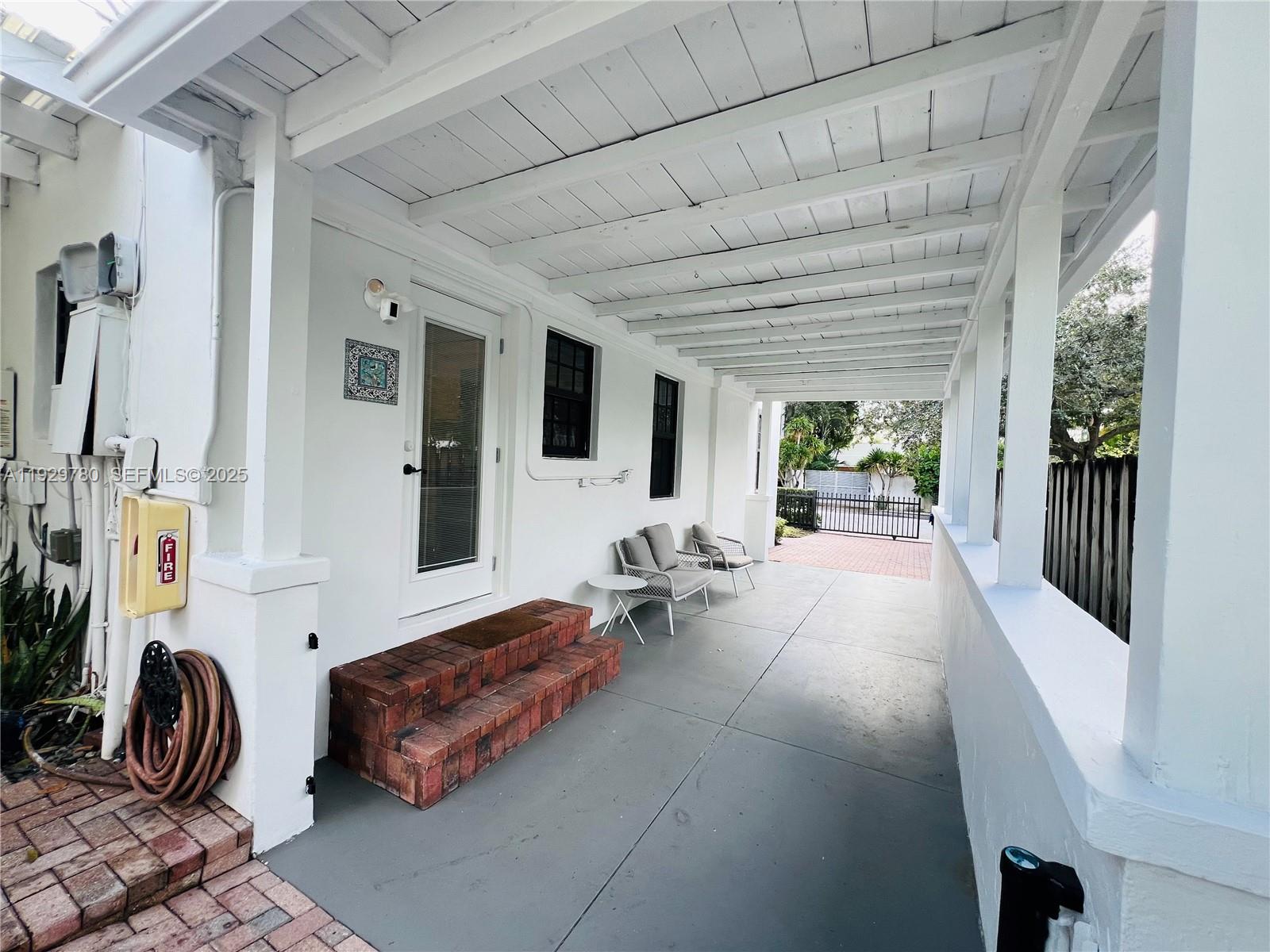 COLEE HAMMOCK - Residential Lease