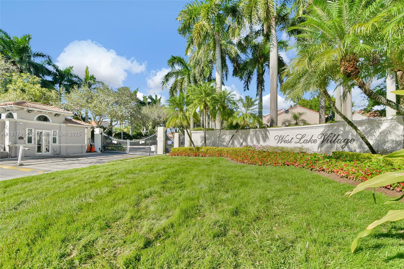 1140 Butternut Ln 1140, Hollywood, Broward County, Florida - 3 Bedrooms  
3 Bathrooms - 