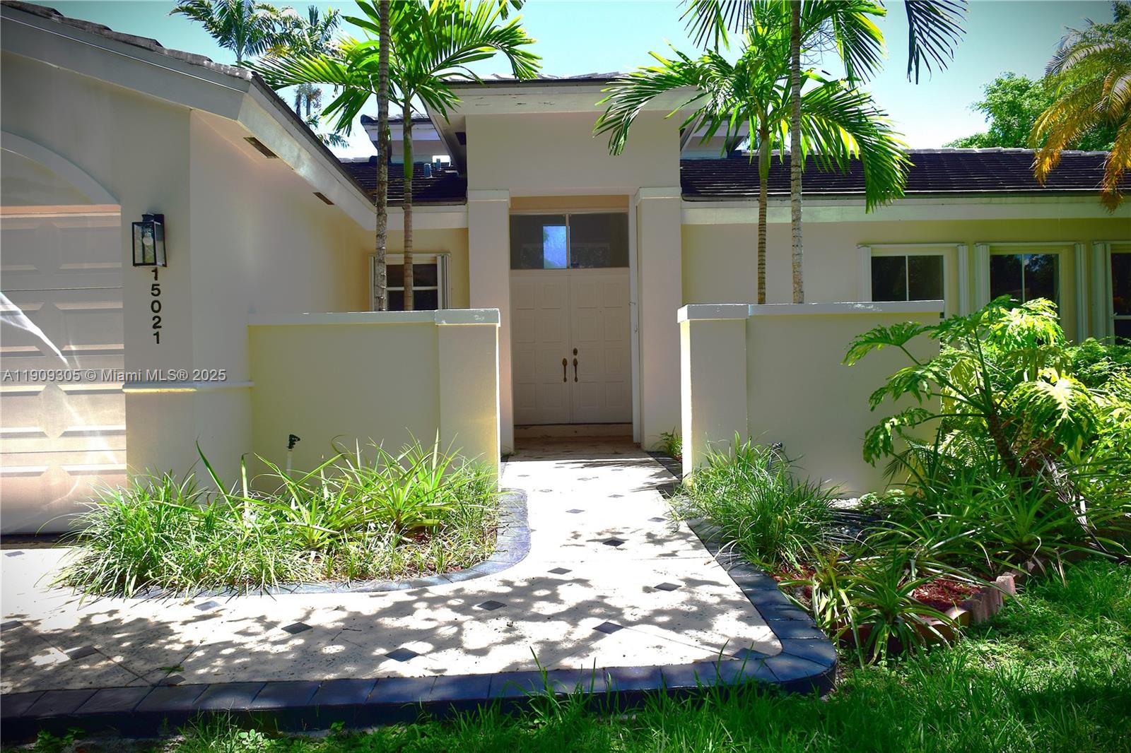 OLD CUTLER CREEK - Residential