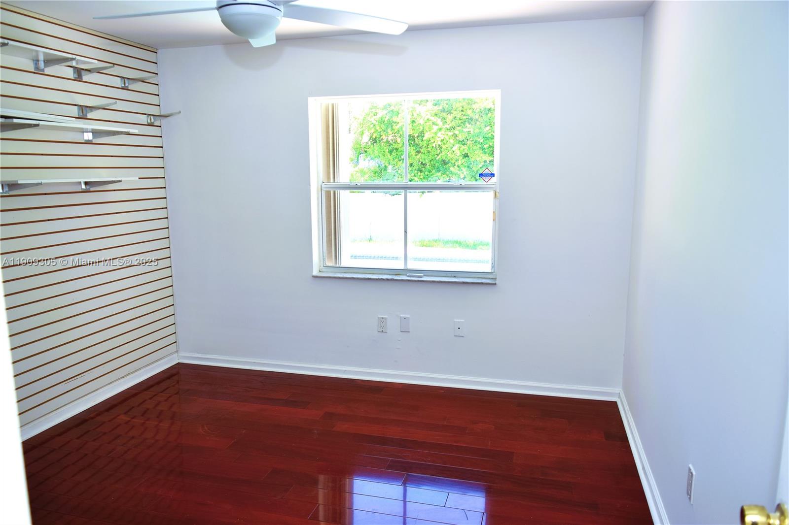 OLD CUTLER CREEK - Residential