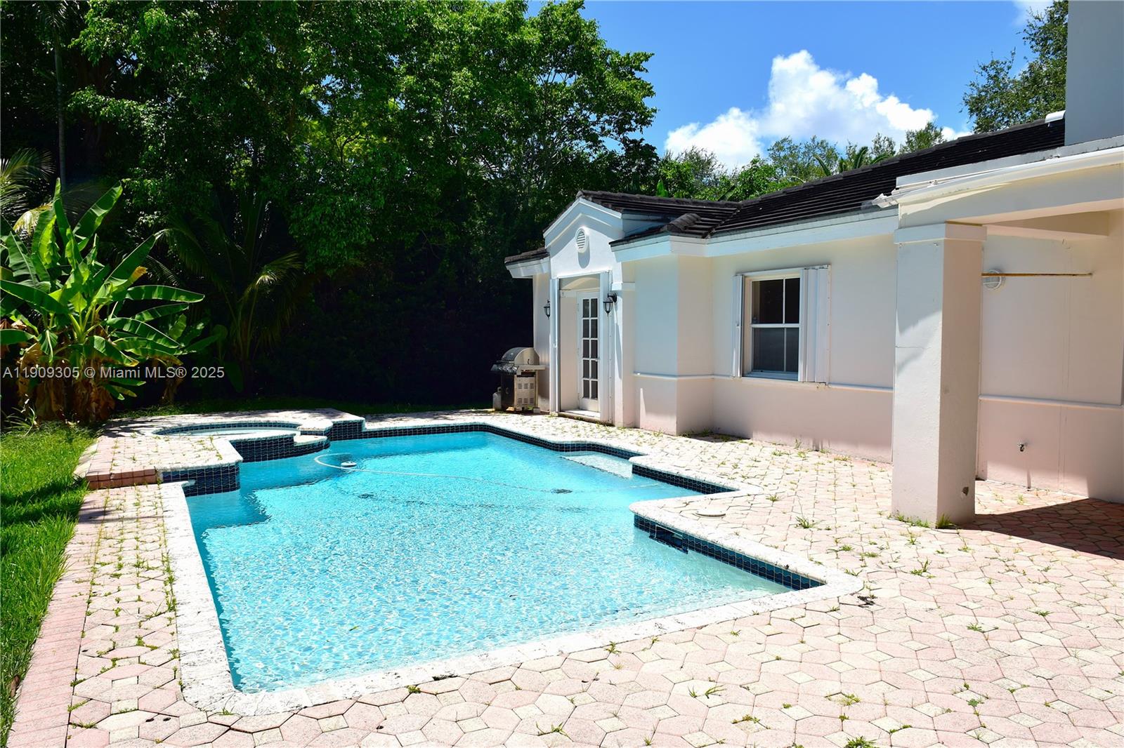 OLD CUTLER CREEK - Residential