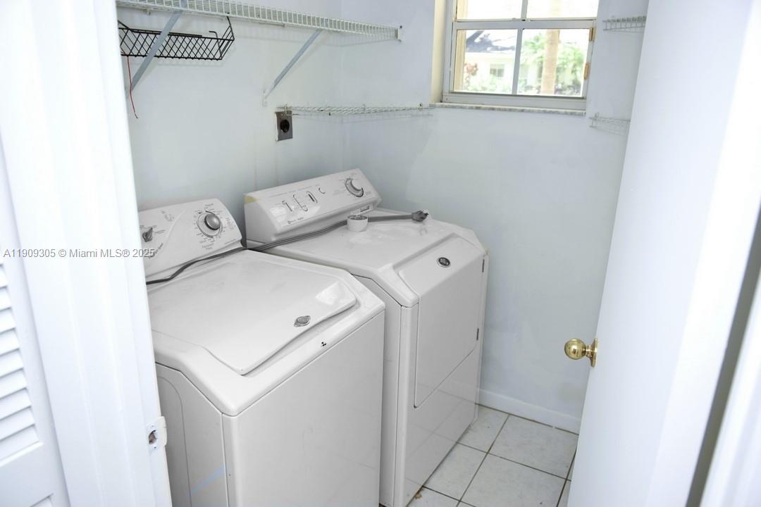 OLD CUTLER CREEK - Residential