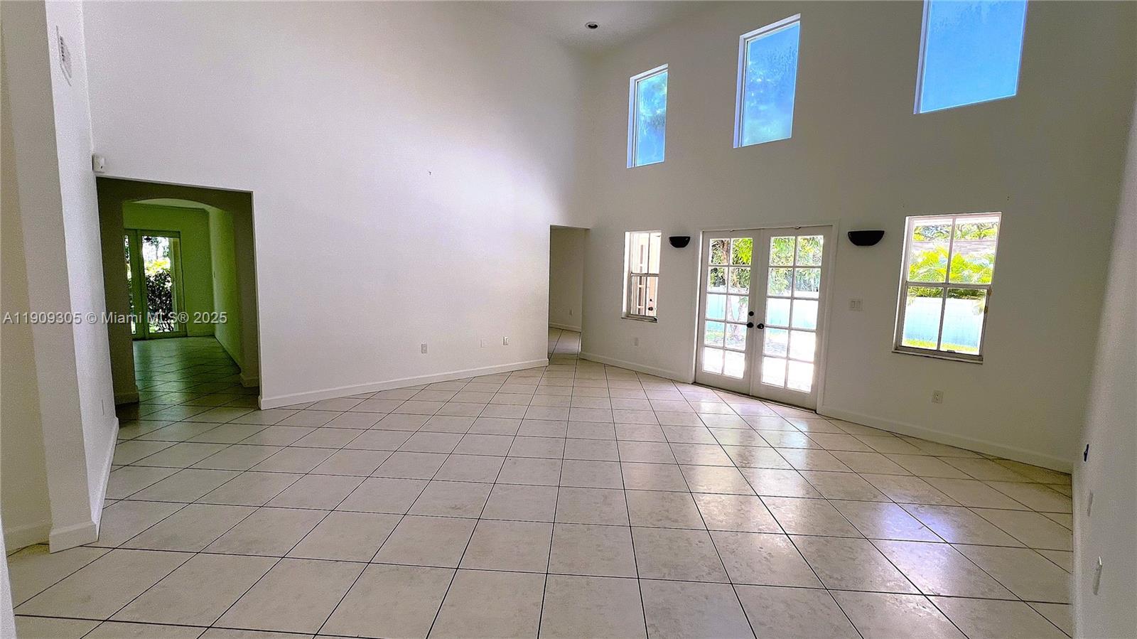 OLD CUTLER CREEK - Residential