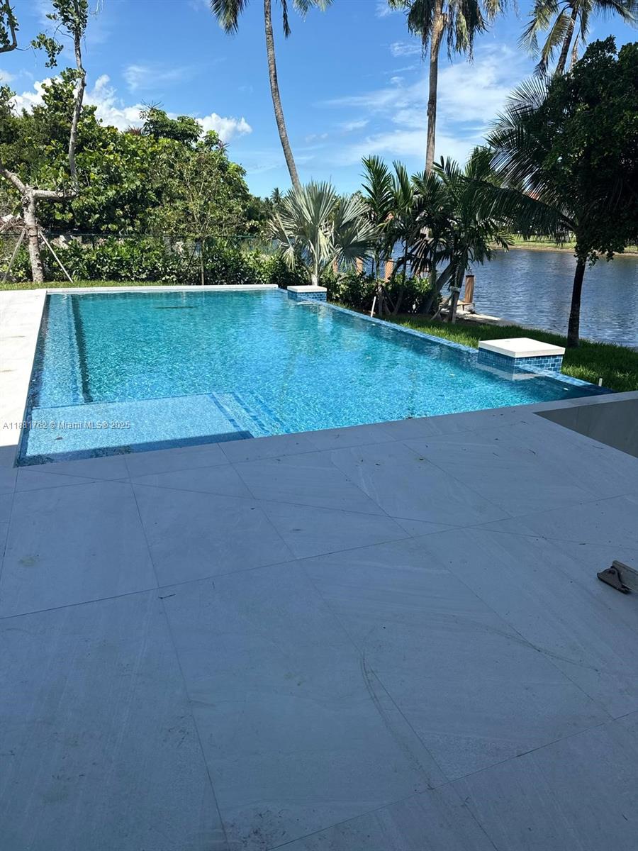 DIPLOMAT GOLF ESTATES ADD - Residential