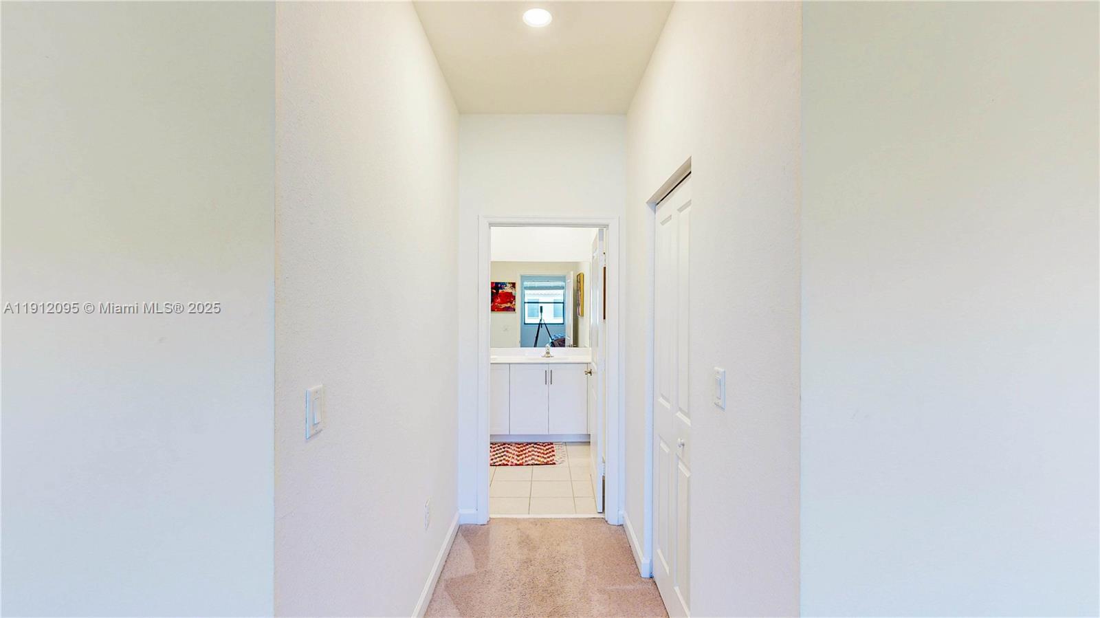 ESTATES AT SILVER PALM - Residential