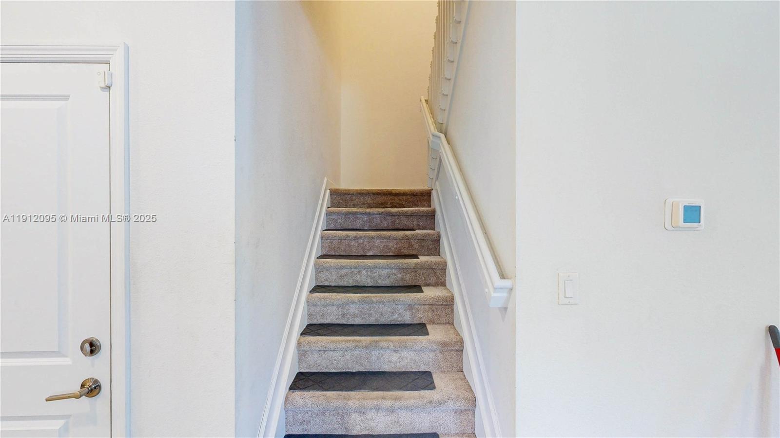 ESTATES AT SILVER PALM - Residential