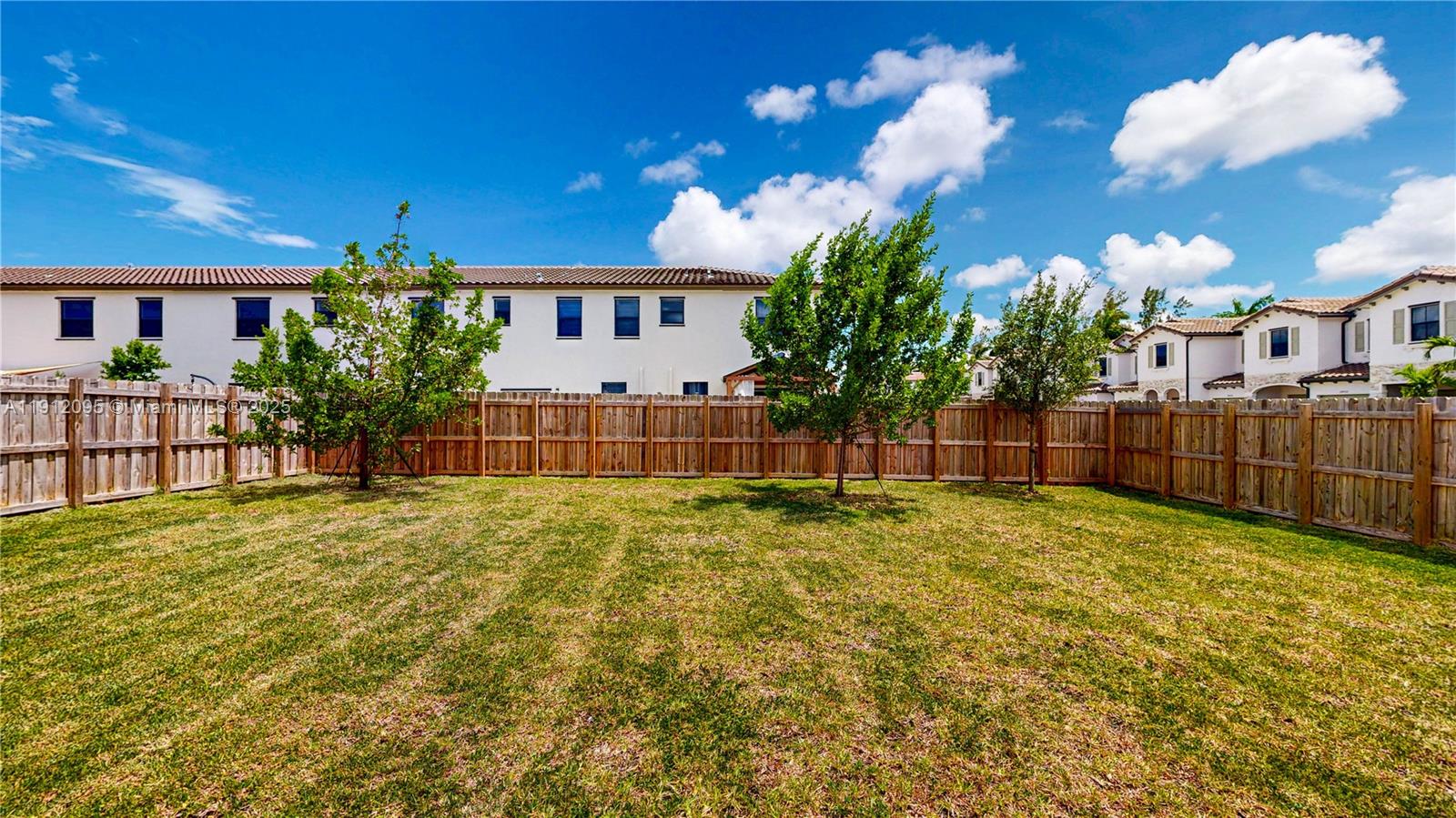 ESTATES AT SILVER PALM - Residential