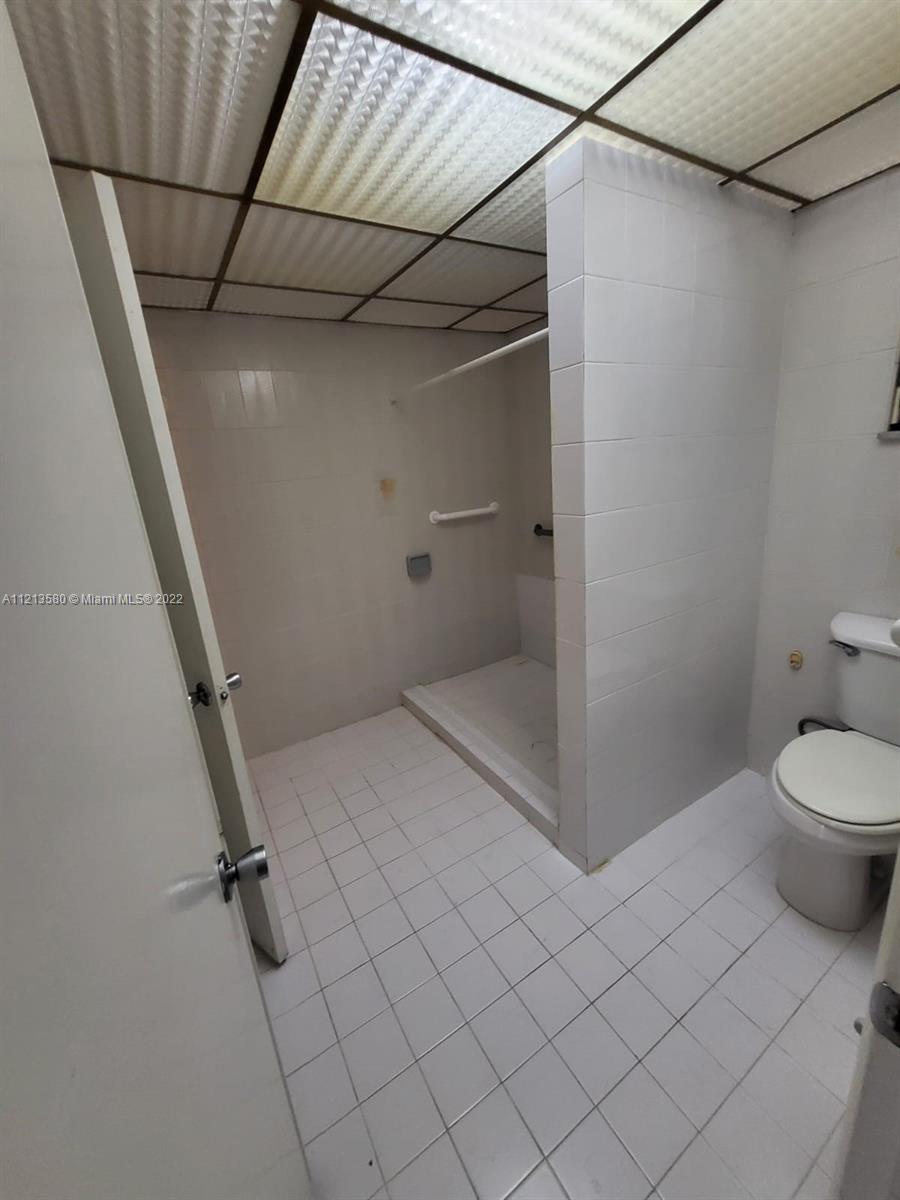 WESTLAND-EDEN CONDO I - Residential Lease