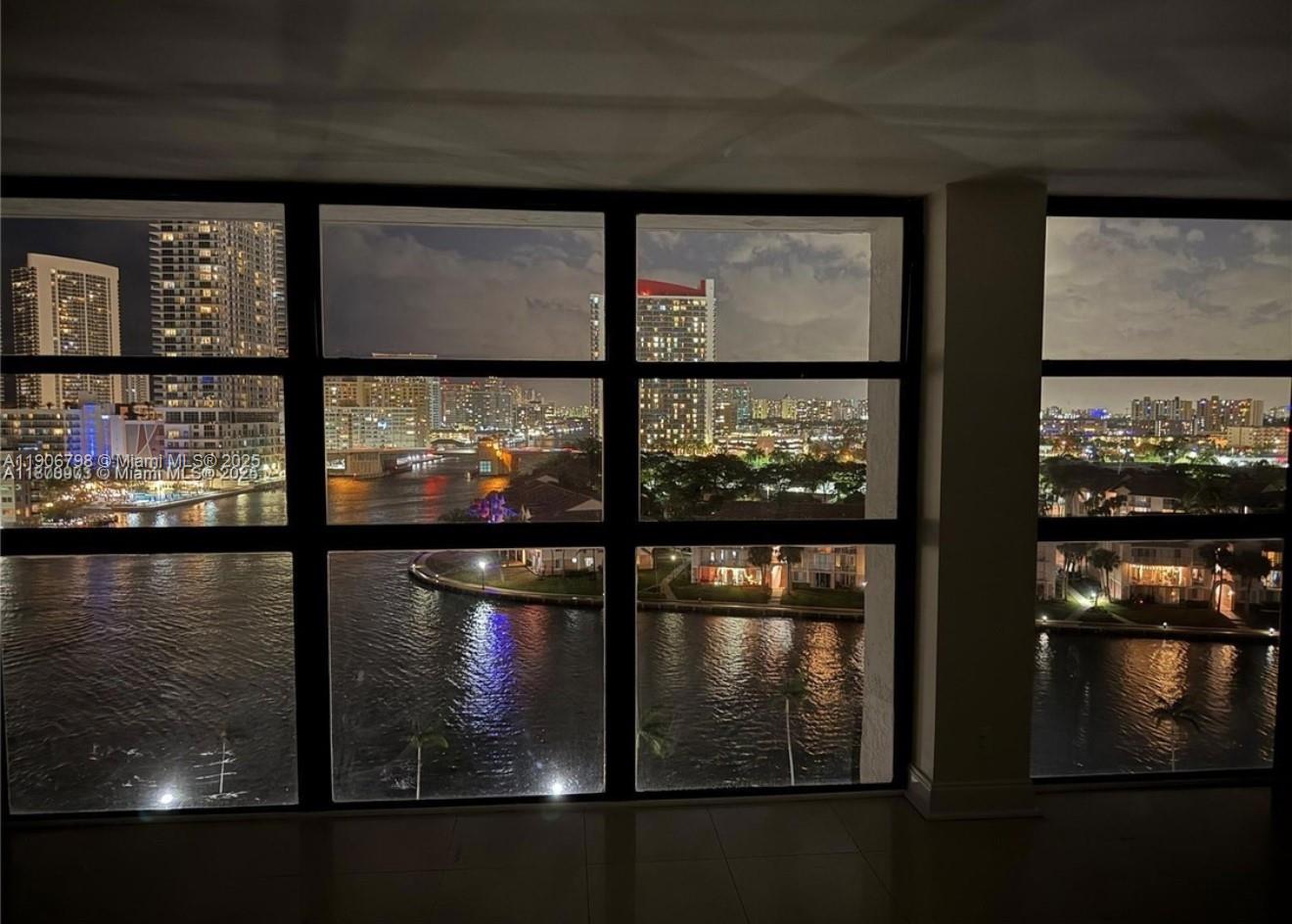 View photos, virtual tours, details... 200 Leslie Dr 1124