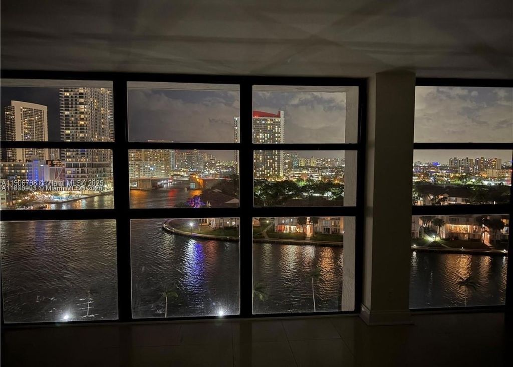 Photo of 200 Leslie Dr #1124, Hallandale Beach, FL 33009 (MLS # A11906798)