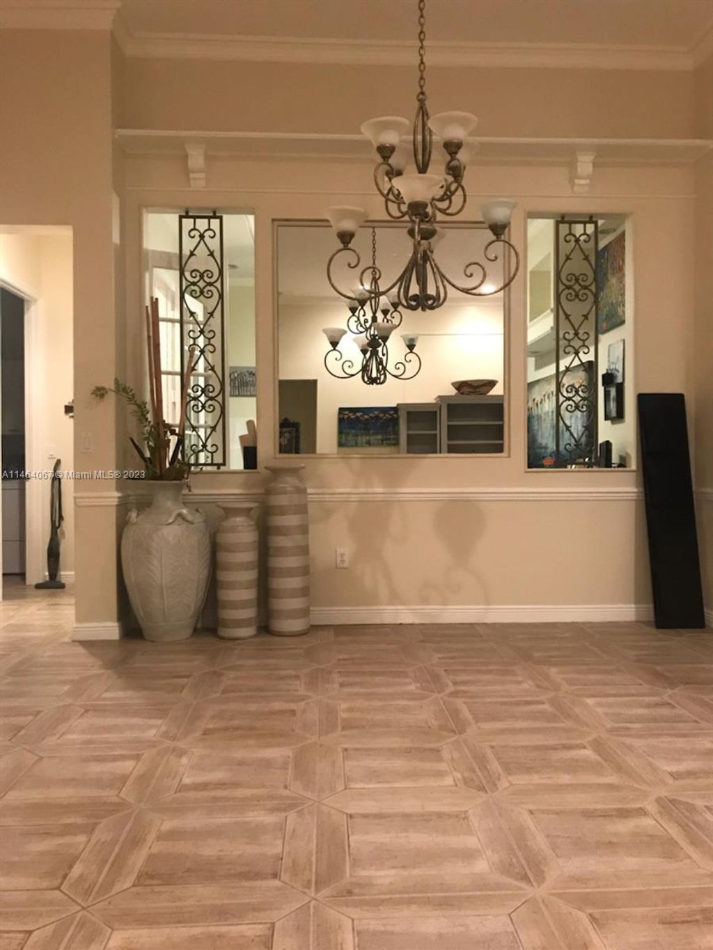 Photo of 6539 Stonehurst Cir, Lake Worth, FL 33467 (MLS # A11464067)