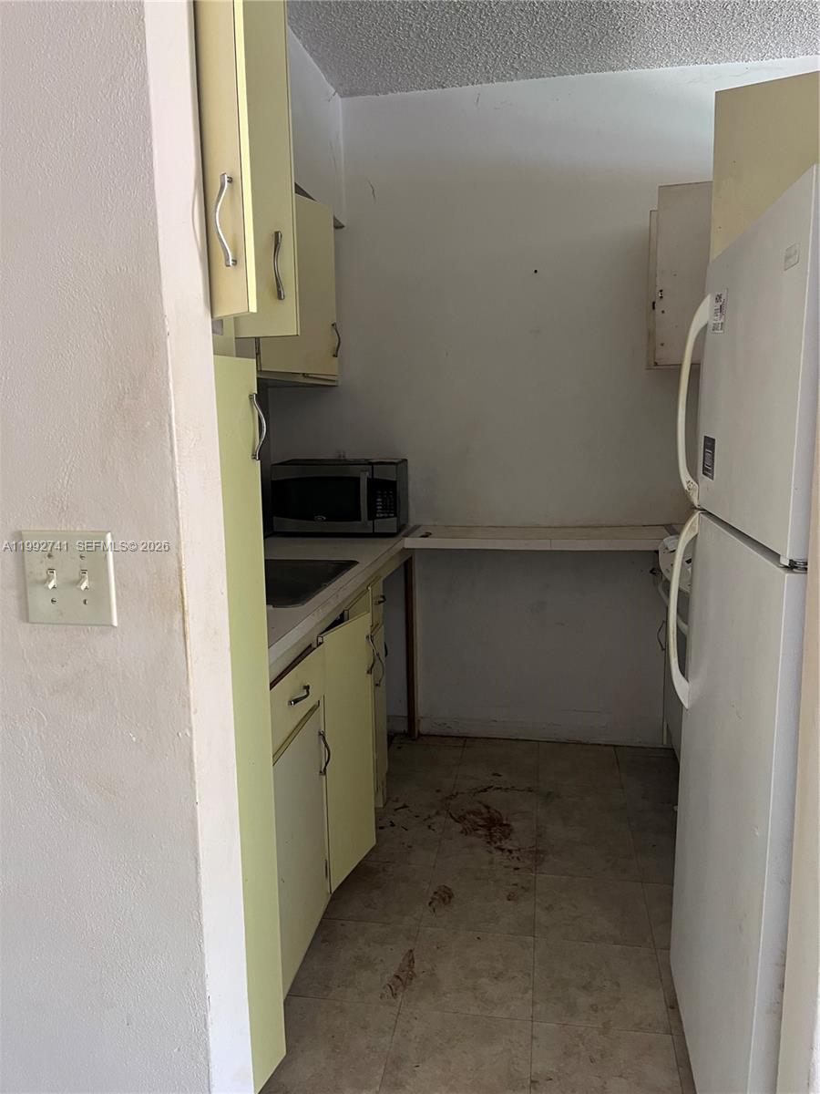 ROLEN LAKE GARDENS CO-OP - Residential