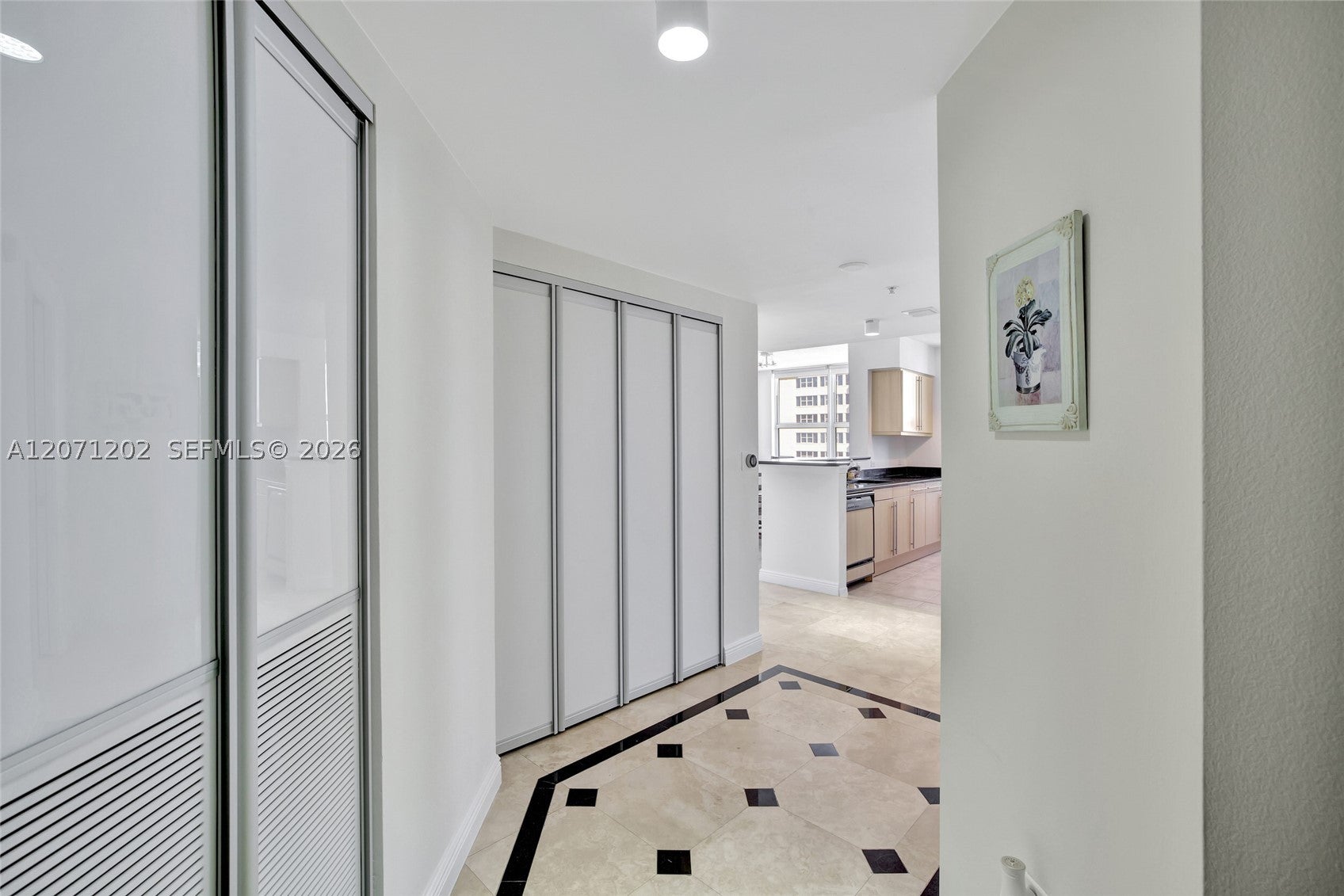2080 S OCEAN DR 1102