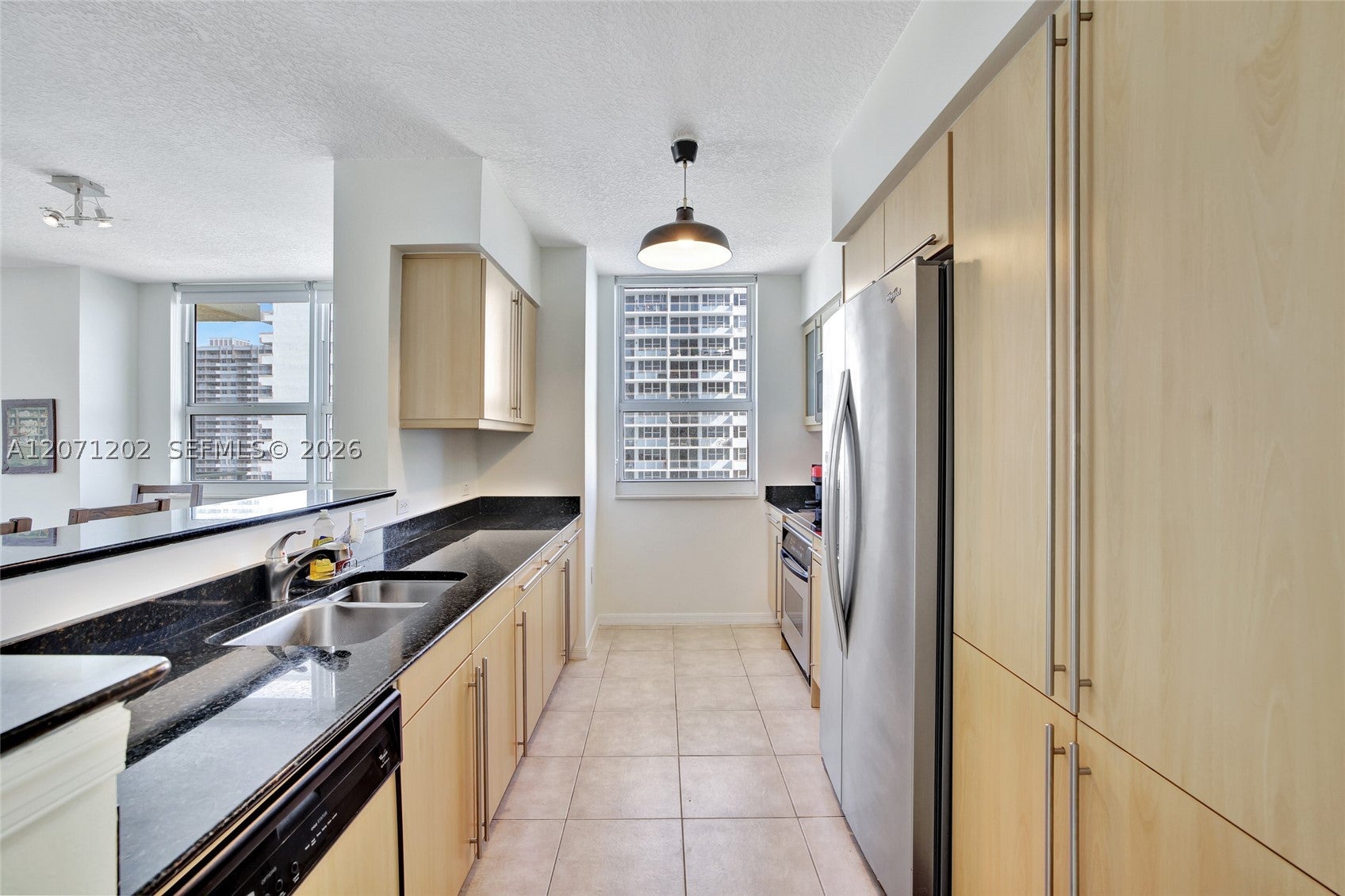 2080 S OCEAN DR 1102