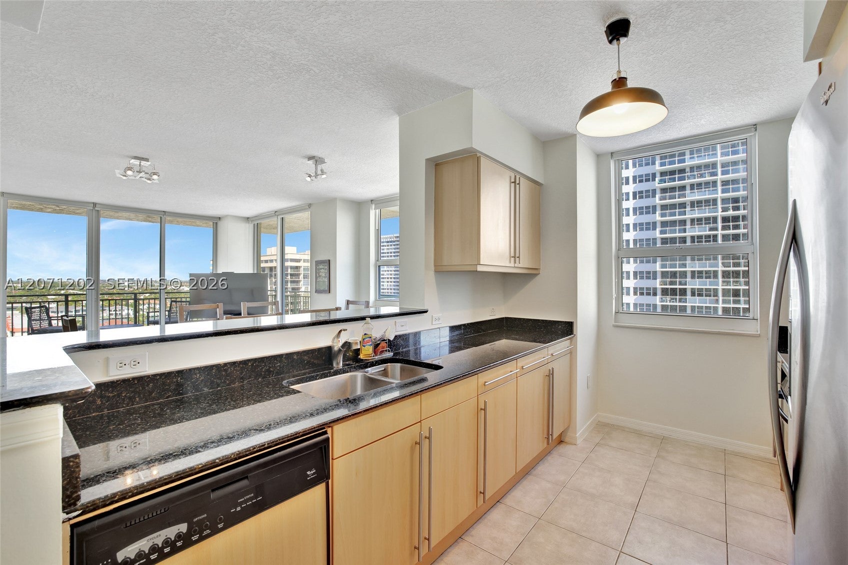 2080 S OCEAN DR 1102