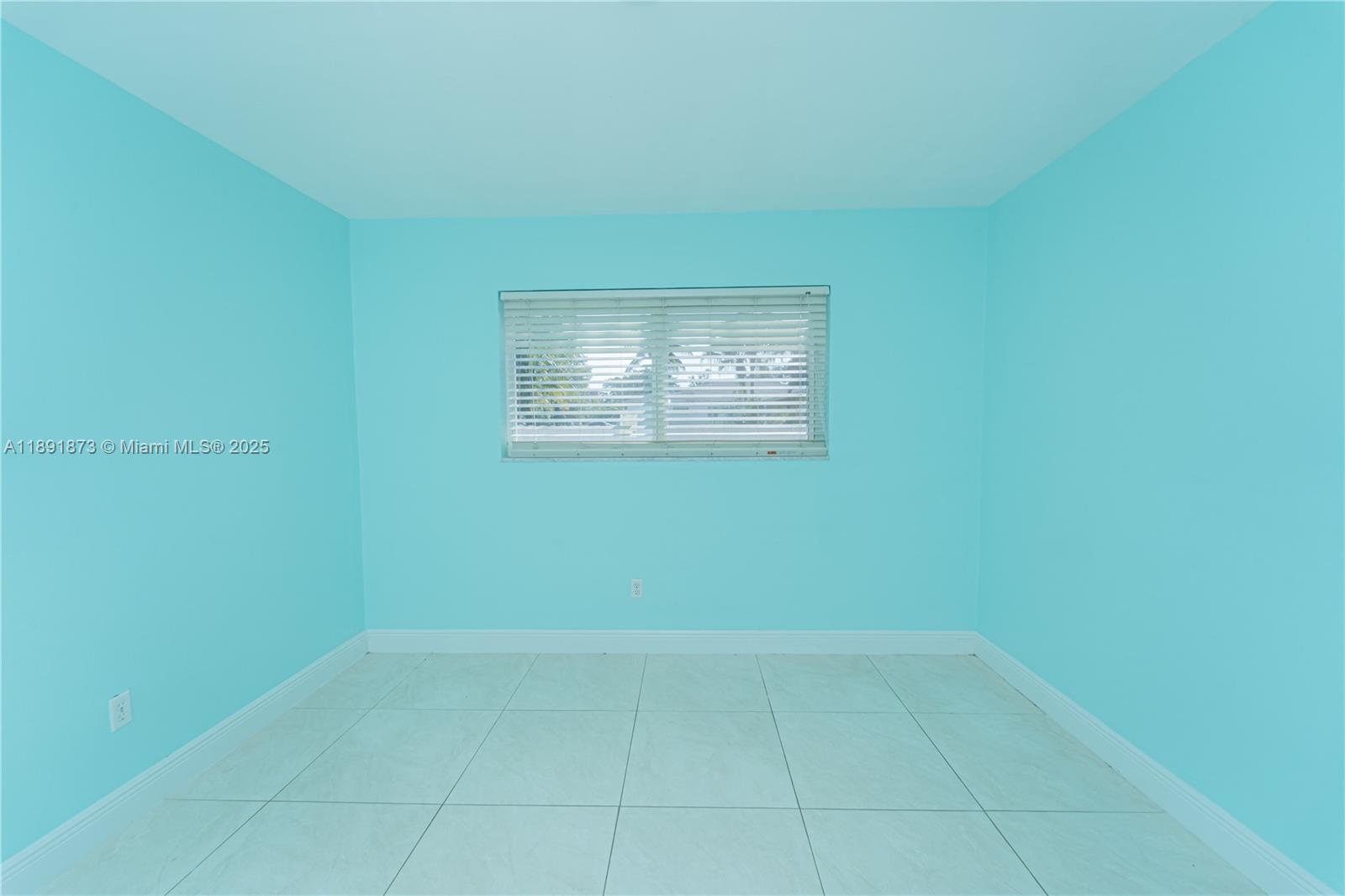 VILLA SERENA - Residential Lease