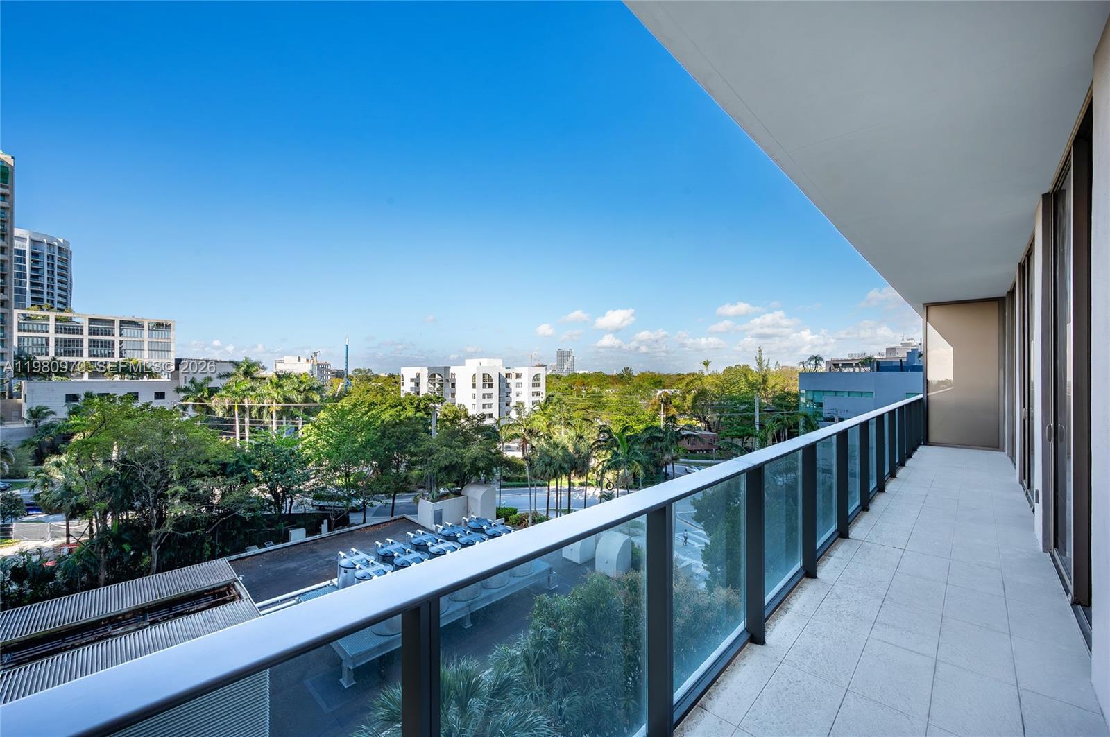 2678 Tigertail Ave 413