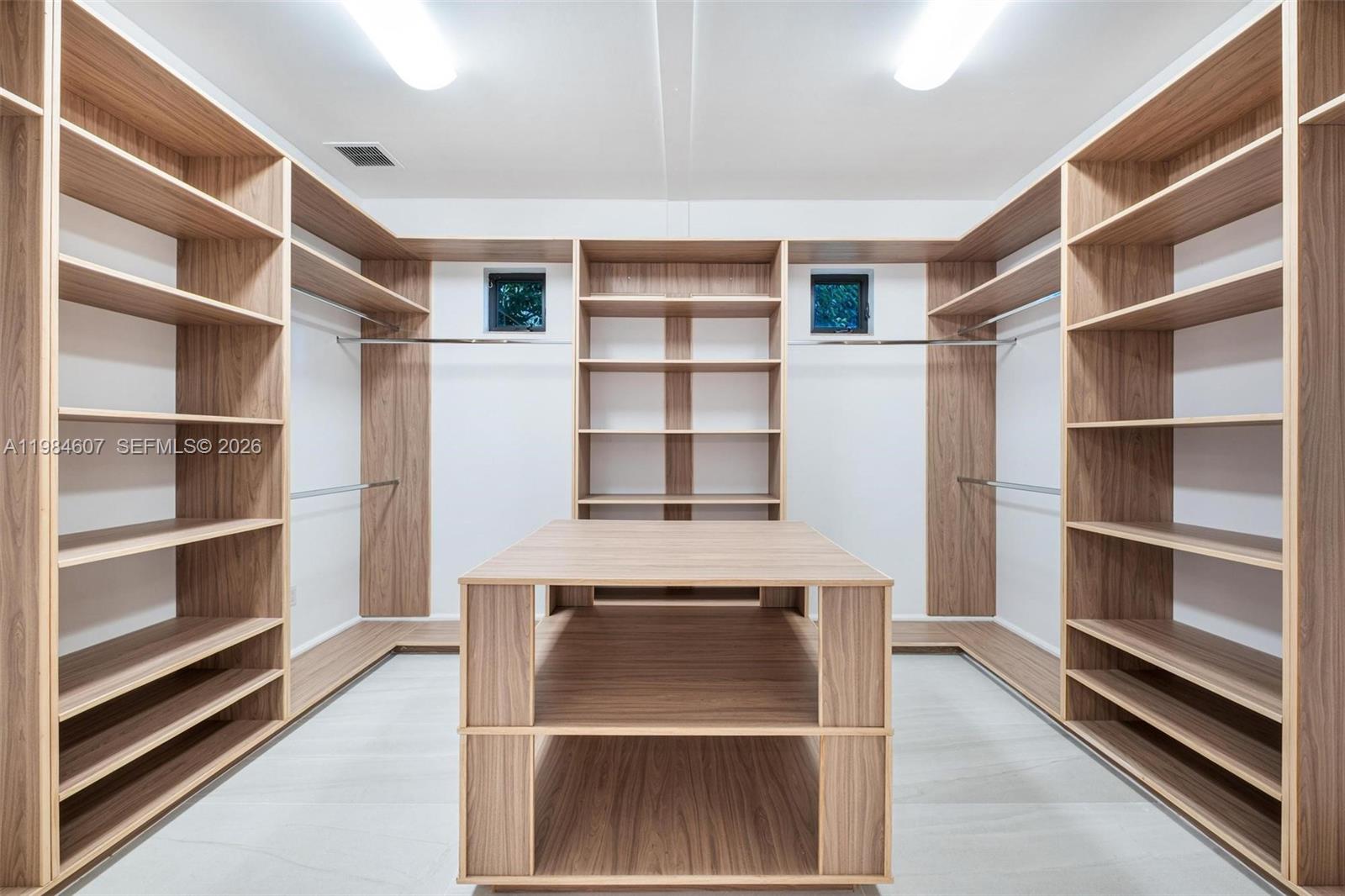 RIDGELINE ESTATES - Residential Lease