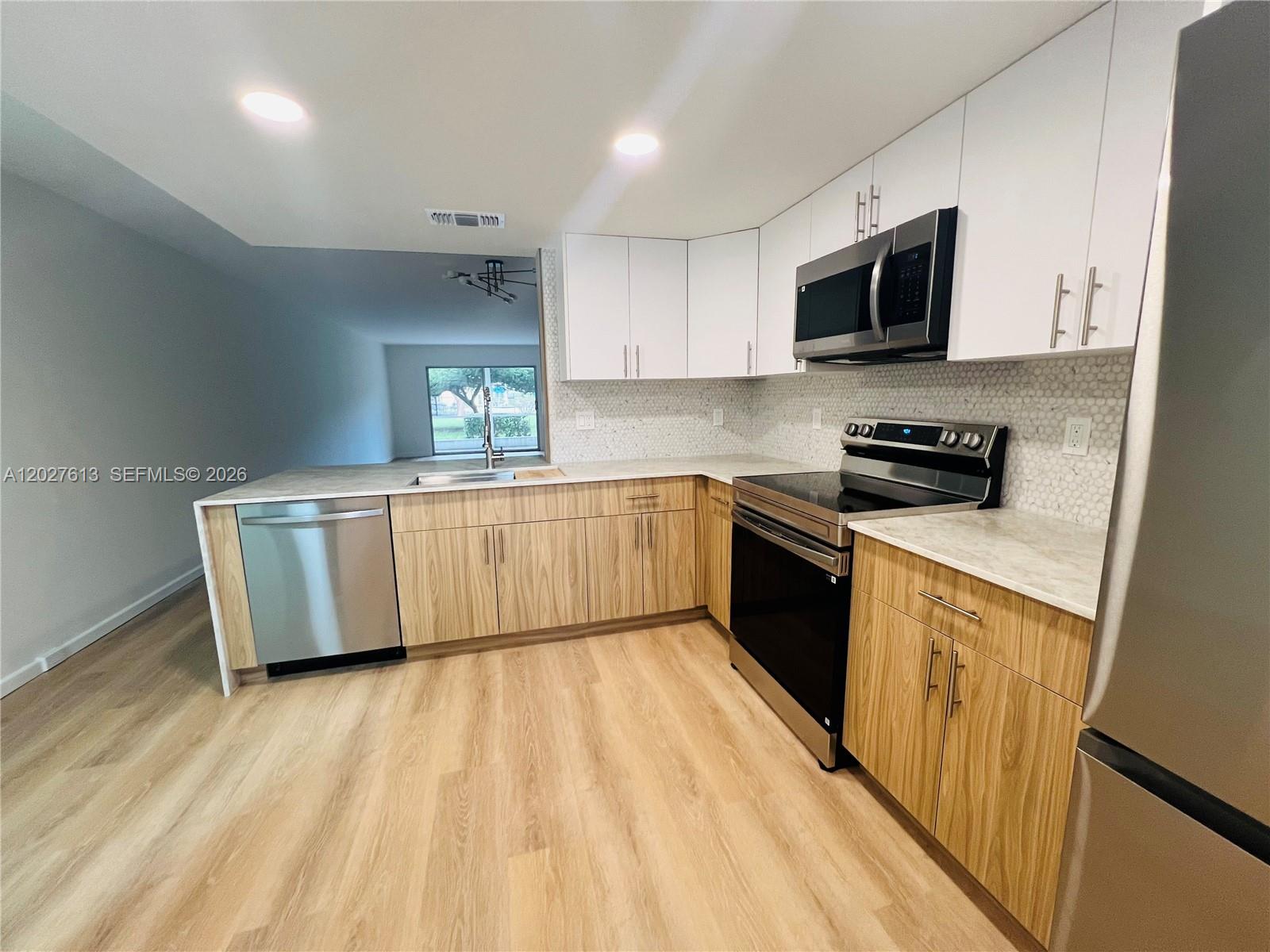 2402 Antigua Cir H1