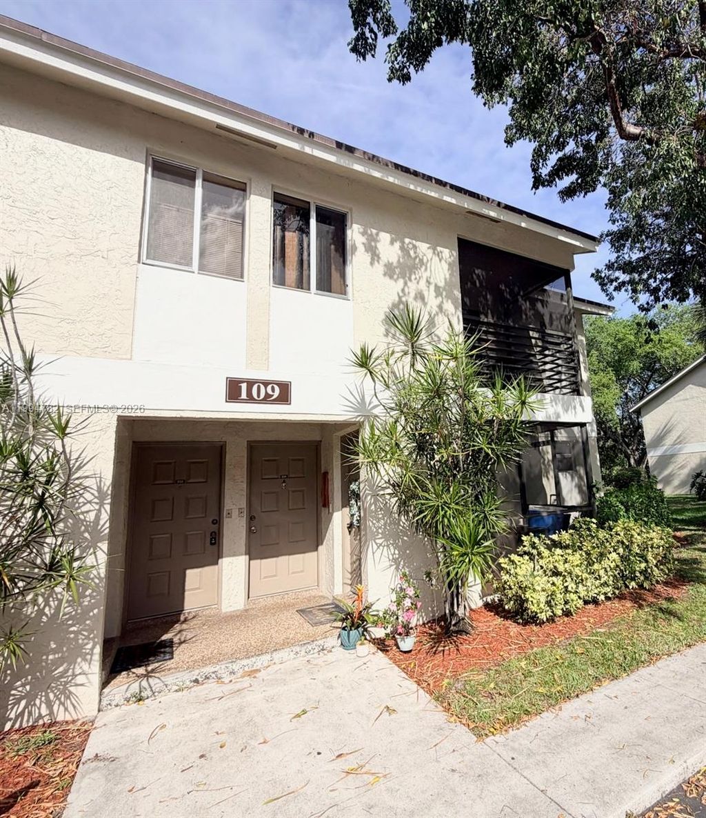 Photo of 109 Gardens Dr #203, Pompano Beach, FL 33069 (MLS # A11994782)