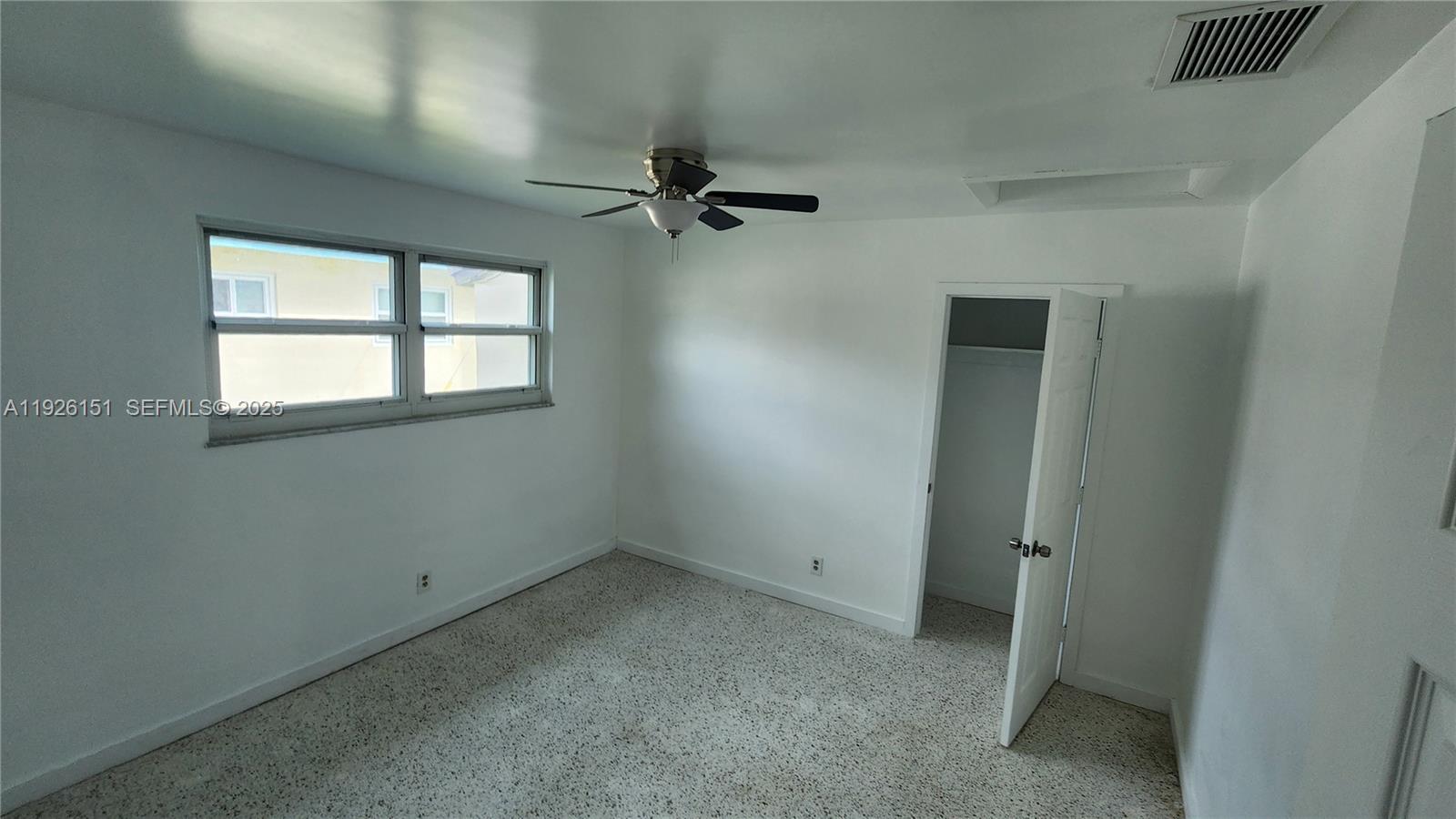 CANAL GROVES - Residential Lease