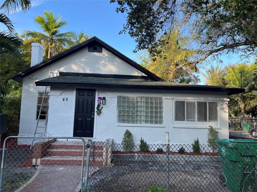 Fully renovated two separate duplex 3/2 and 1/1 detached, roof is fairly new, corner lot. Ideal for investors seeking steady returns and future upside, this turnkey asset is ready to go. AS IS.