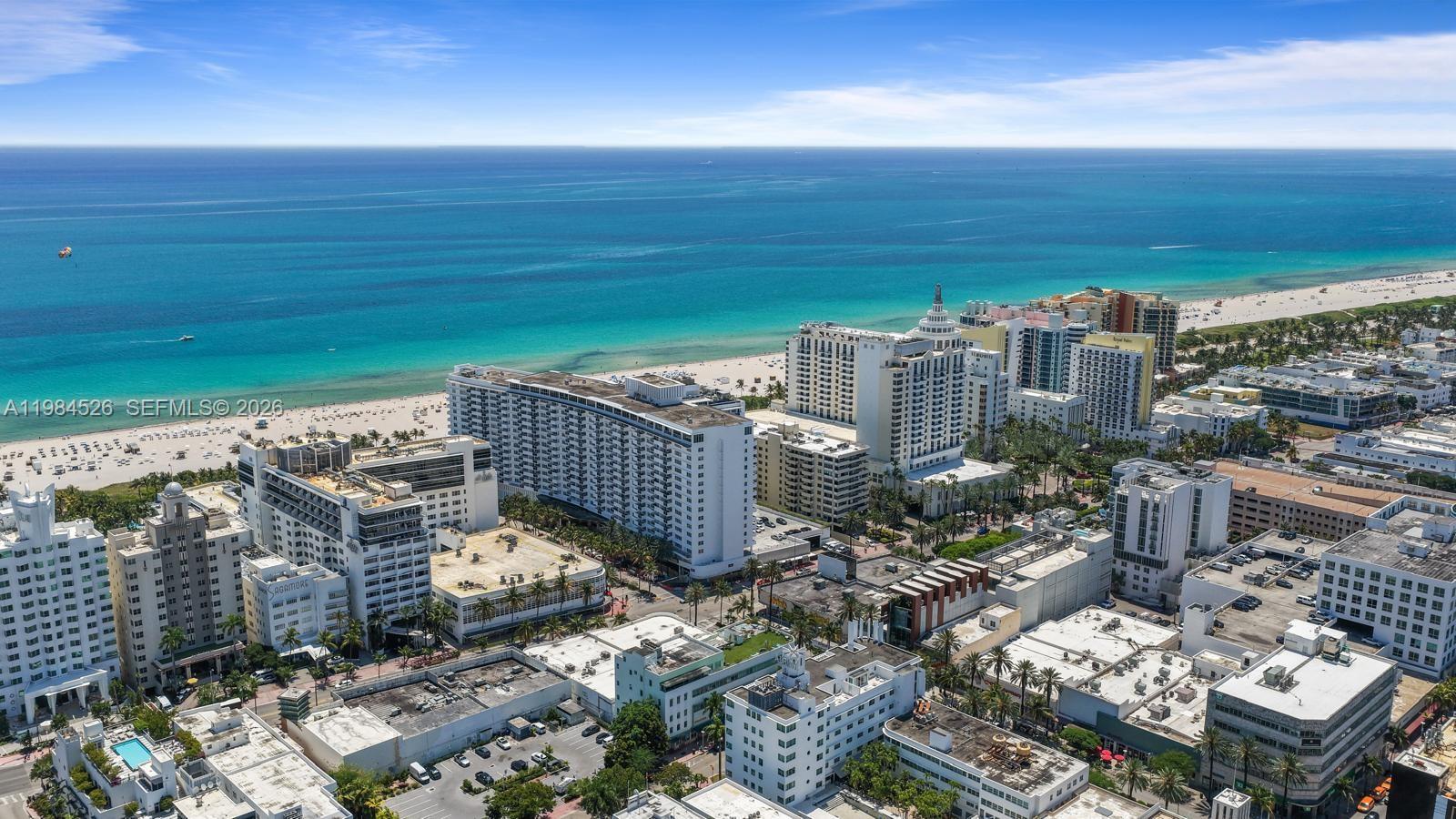 THE DECOPLAGE CONDO - Residential
