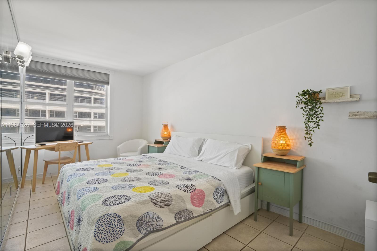 THE DECOPLAGE CONDO - Residential
