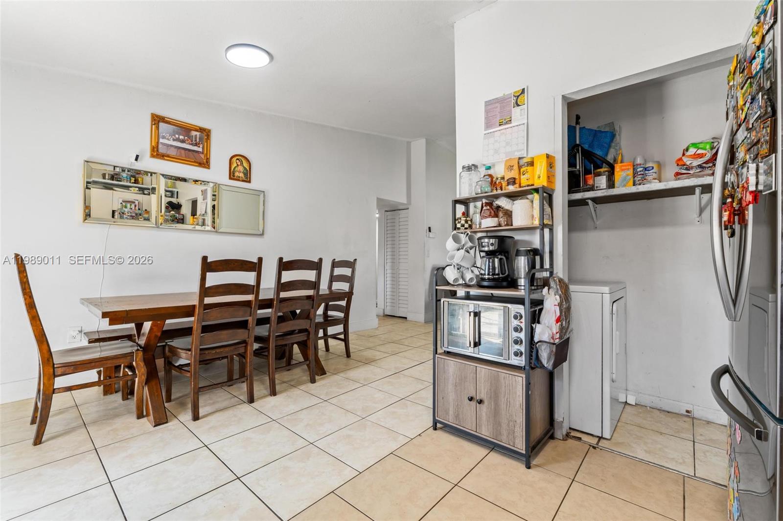 WATERSIDE TOWNHOMES SEC 3 - Residential