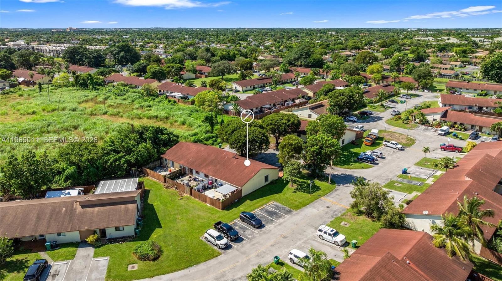 WATERSIDE TOWNHOMES SEC 3 - Residential