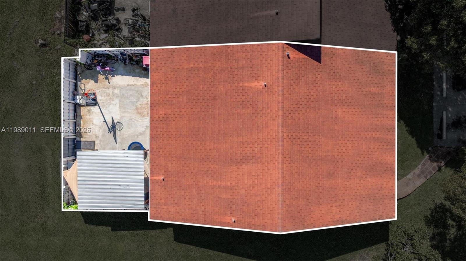 WATERSIDE TOWNHOMES SEC 3 - Residential