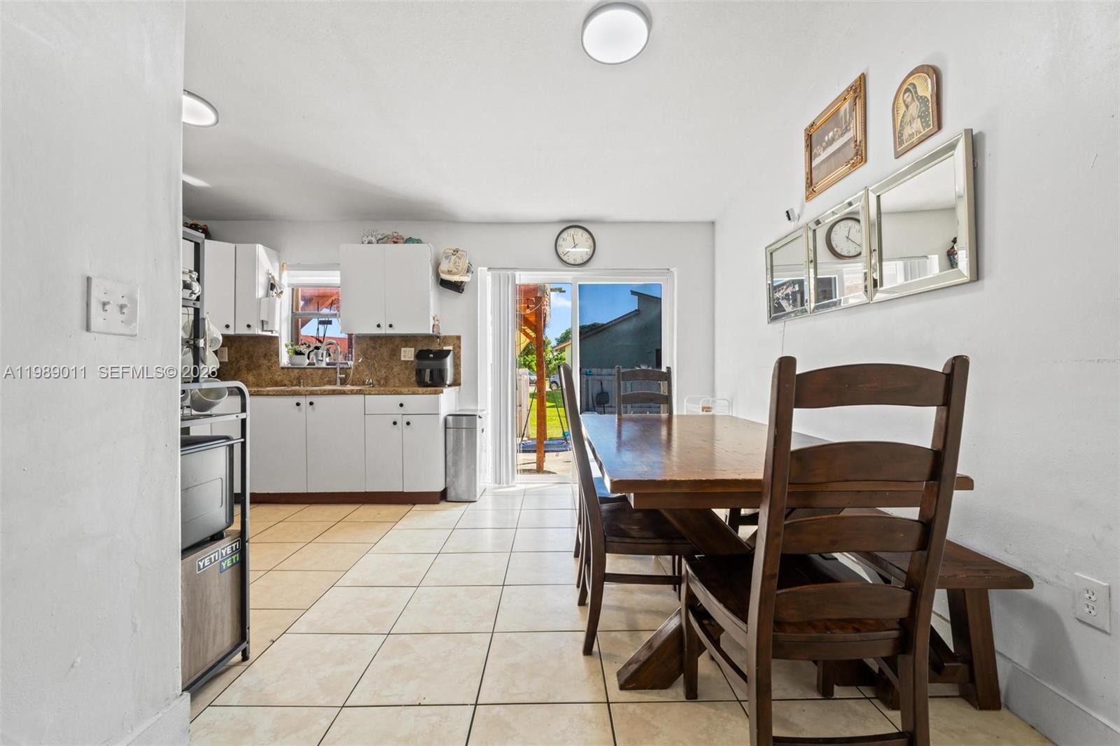 WATERSIDE TOWNHOMES SEC 3 - Residential